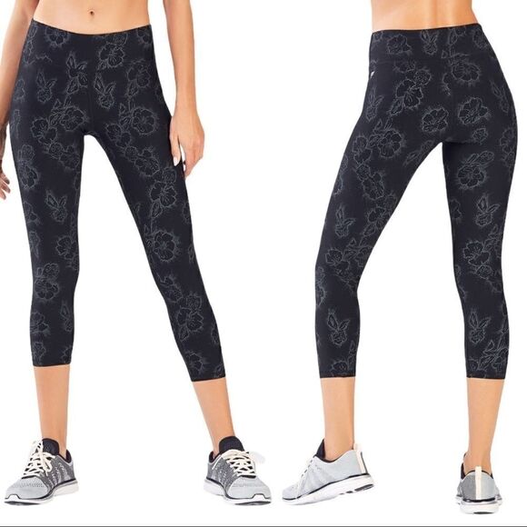 Fabletics mid-Rise outlined floral crop leggings Sz S - Picture 11 of 11
